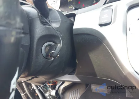 2008 Honda Odyssey Touring z USA, uszkodzony, nr VIN 5FNRL388X8B109847